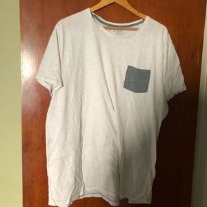Size XXL men’s Old Navy t-shirt